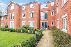 REAR ASPECT- click for photo gallery